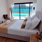 Valverde 3 Villa, Vilamoura, Algarve, Only 5 Minutes From Marina, Golf And Quarteira