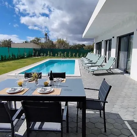 Valverde 3 Villa, Vilamoura, Algarve, Only 5 Minutes From Marina, Golf And * Quarteira