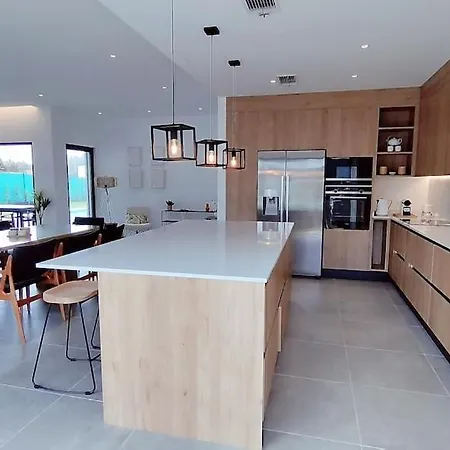 Valverde 3 Villa, Vilamoura, Algarve, Only 5 Minutes From Marina, Golf And * Quarteira