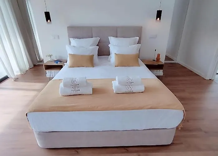 Valverde 3 Villa, Vilamoura, Algarve, Only 5 Minutes From Marina, Golf And Willa Quarteira