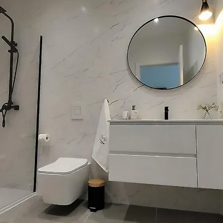 Villa Valverde 3 Villa, Vilamoura, Algarve, Only 5 Minutes From Marina, Golf And Quarteira